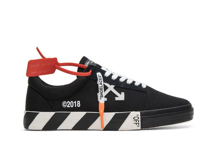 Off-White Vulc Low Top 'Black' — Black