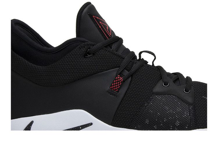 Nike PG 2 'Taurus' — Black/Black-White-Solar Red