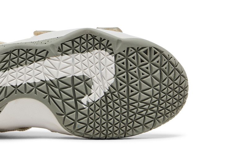 Nike Lebron Soldier 11 GS — Light Bone/Dark Stucco-Black