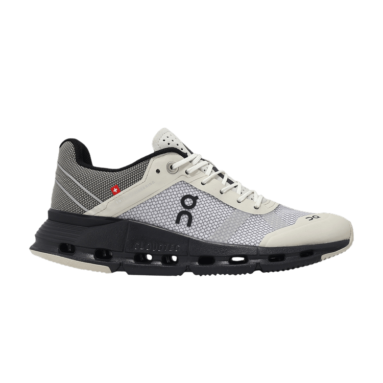 ON Wmns Cloudnova Z5 Rush 'Pearl Black' — Pearl/Black