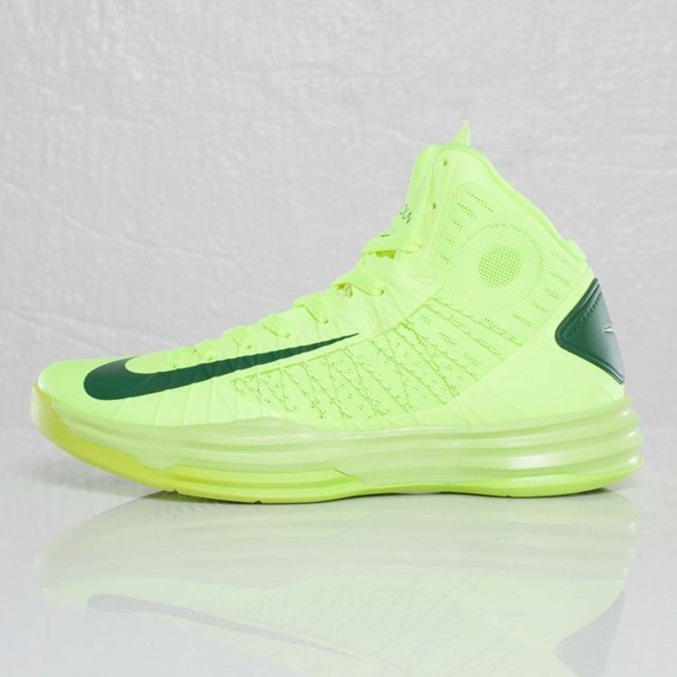 Nike Lunar Hyperdunk+ 2012 — Volt/Gorge Green