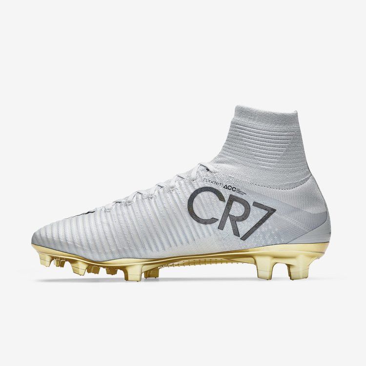 Nike Mercurial Superfly V CR7 SE FG 'Vitorias' — White/Gold