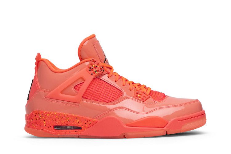 Wmns Air Jordan 4 Retro NRG 'Hot Punch' — Hot Punch/Black/Volt