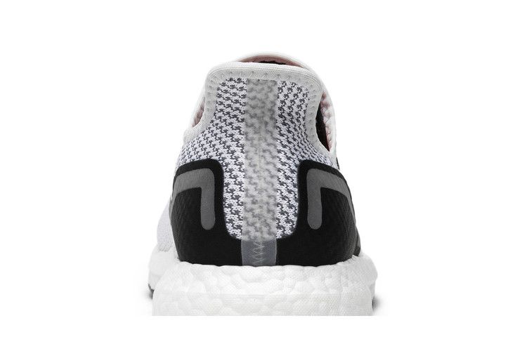 Adidas AM4TKY 'Tokyo' — Footwear White/Core Black/Cloud White