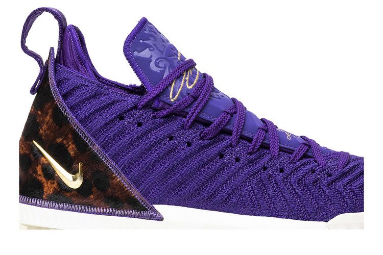 Nike LeBron 16 'King Court Purple' — Court Purple/Metallic Gold (3)