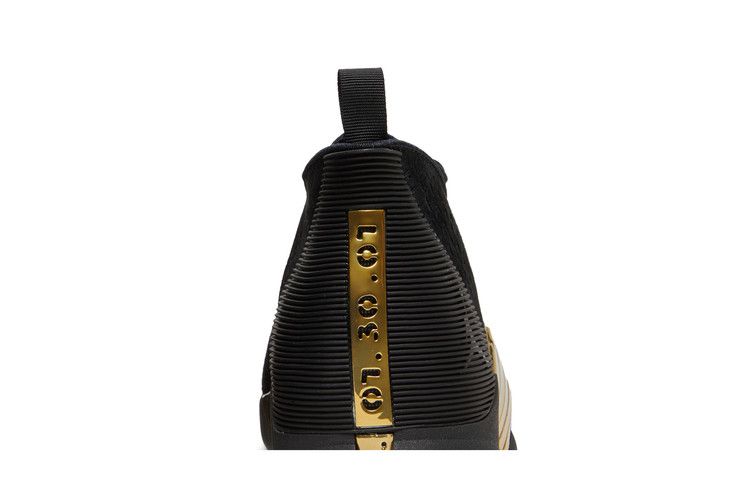 Air Jordan 15 Retro GS 'Doernbecher' 2018 — Black/Metallic Gold/White