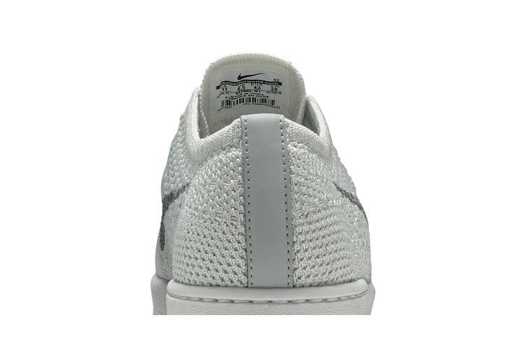 Nike Wmns Tennis Classic Ultra Flyknit 'White Wolf Grey' — White/Wolf Grey