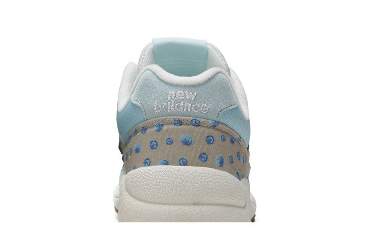 New Balance Wmns 580 'Baby Blue Floral' — Baby Blue/White