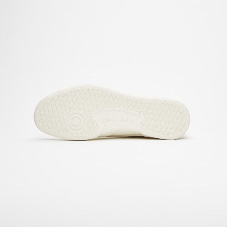 Sneakersnstuff x Reebok Club C 85 'Premium' — Chalk/Tan