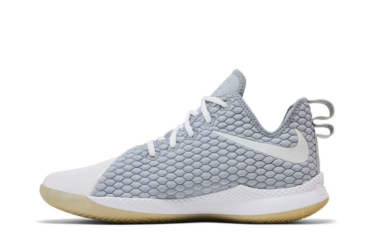 Nike LeBron Witness 3 Premium 'Wolf Grey' — Wolf Grey/Team Red/White/Half Blue