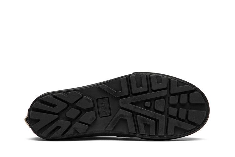 Vivienne Westwood x Vans Style 53 'Anglomania' — Metal Orb/Black