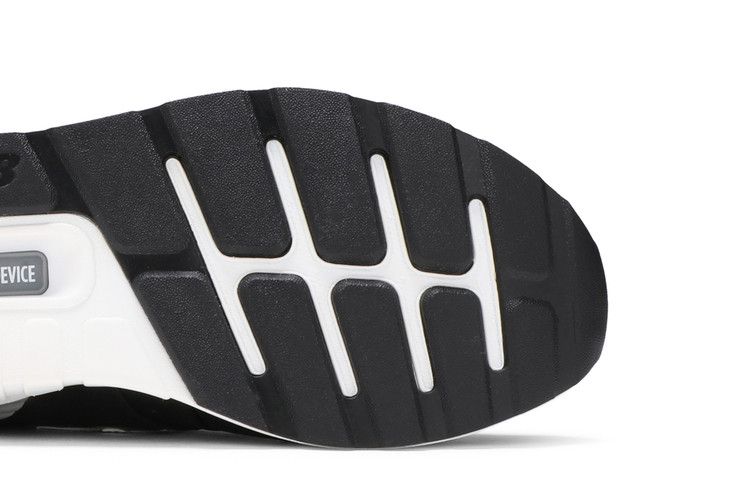 New Balance 997 Sport 'Black' — Black/White