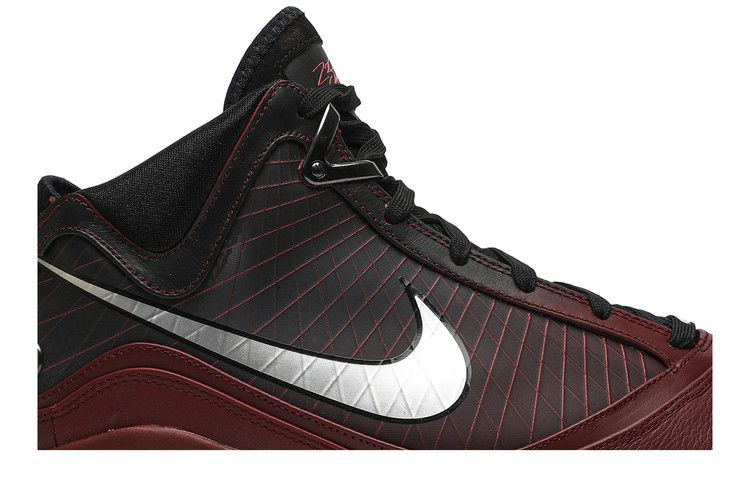 Nike Air Max LeBron 7 Retro QS 'Christmas' 2019 — Team Red/Metallic Silver/Black/Hot Red (3)