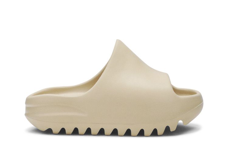 adidas Yeezy Slides Kids 'Desert Sand' — Desert Sand/Desert Sand/Desert Sand
