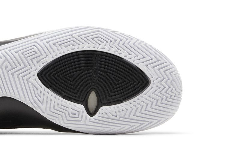Nike Kyrie Flytrap 2 'Black Bright Crimson' — Black/White/Bright Crimson