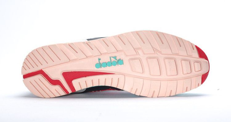 LimitEDitions x Diadora N9000 'Castellers' — Black/Atlantis Green