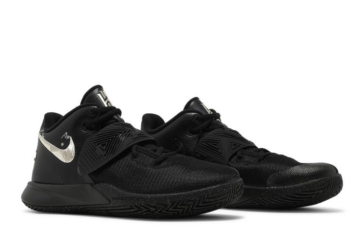 Nike Kyrie Flytrap 3 EP 'Black Metallic Gold' — Black/Metallic Gold Star