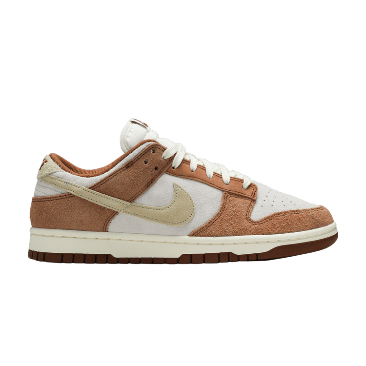Nike Dunk Low Premium 'Medium Curry' — Sail/Medium Curry/Fossil