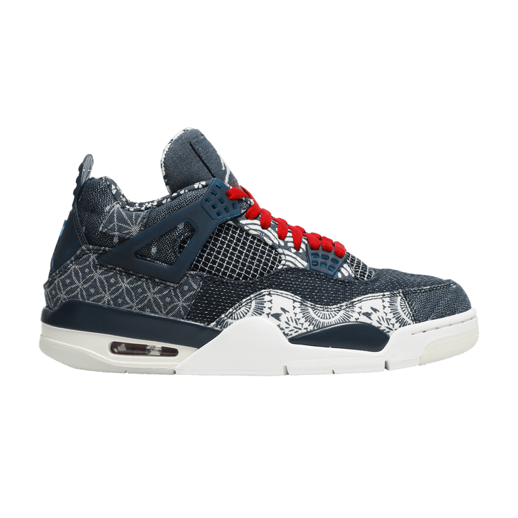 Air Jordan 4 Retro SE 'Sashiko' — Deep Ocean/Sail/Cement Grey/Fire Red