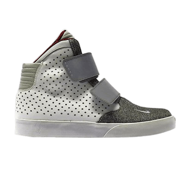 Nike Flystepper 2K3 TXT — White/Pure Platinum-University Red