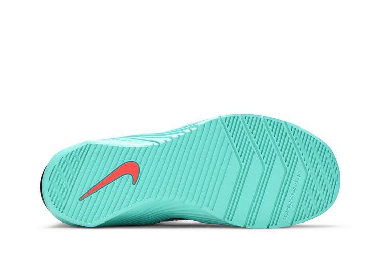 Nike Metcon 6 'Football Grey Jade' — Football Grey/Hyper Jade/Black/Flash Crimson