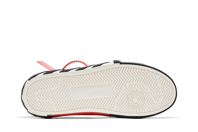 Off-White Wmns Arrow Vulcanized Low 'White Black' — White/Black