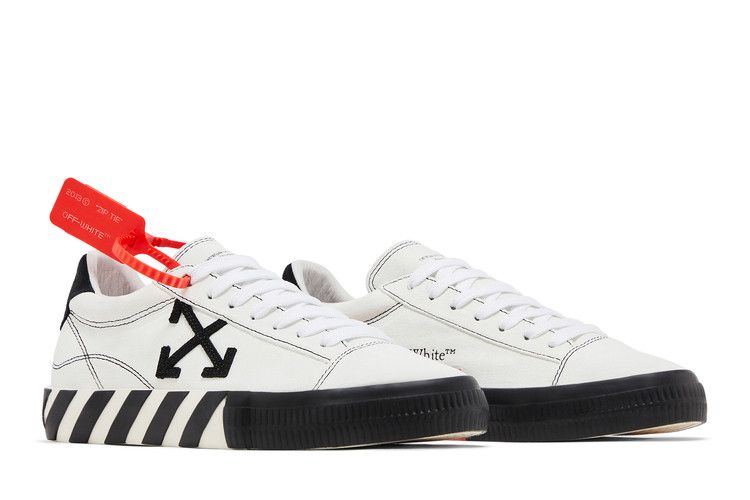Off-White Wmns Arrow Vulcanized Low 'White Black' — White/Black