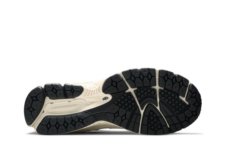 New Balance 2002 'Bone' — Bone/Light Aluminum