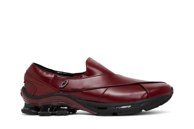GmbH x ASICS Gel Chappal 'Burgundy' — Burgundy