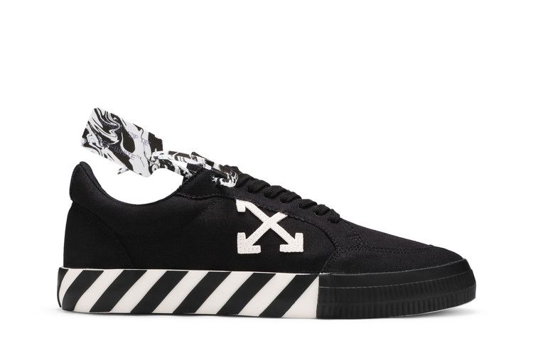 Off-White Vulc Sneaker Low 'Black White' — Black/White