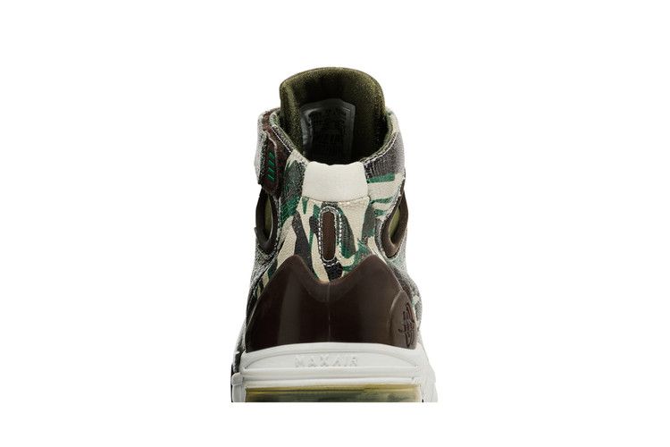 Nike Air Max Huarache 2K4 'Olive Camo' — White/Bar/Army Olive/Pine Green