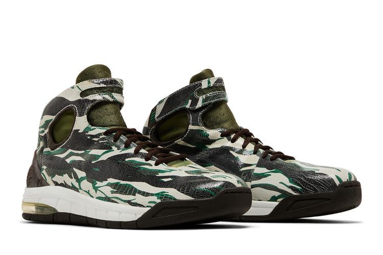 Nike Air Max Huarache 2K4 'Olive Camo' — White/Bar/Army Olive/Pine Green