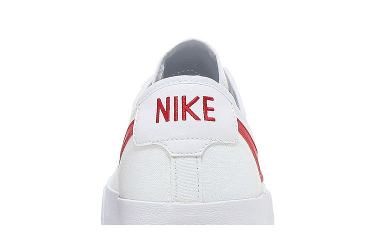 Nike Blazer Court SB 'White University Red' — White/White/Black/University Red