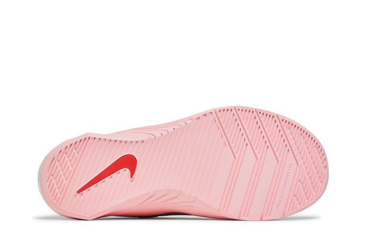 Nike Wmns Metcon 6 'Football Grey Arctic Punch' — Football Grey/Arctic Punch/Summit White/Bright Crimson