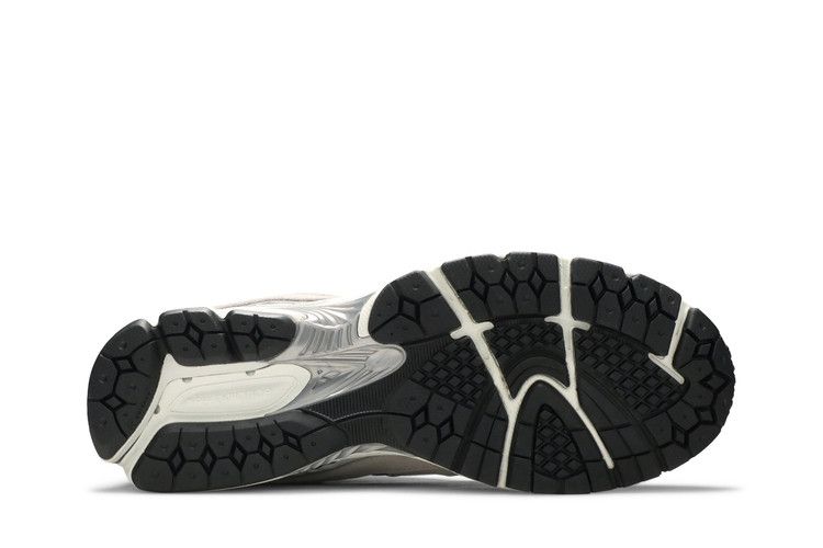 BAPE x New Balance 2002R 'Apes Together Strong - Grey Camo' — Gray
