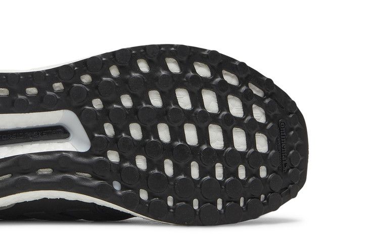 adidas UltraBoost 4.0 DNA 'Black Silver Metallic' — Core Black/Core Black/Silver Metallic