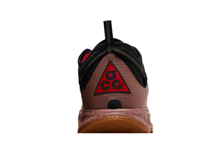 Nike ACG Air Nasu 2 'Smokey Mauve' — Smokey Mauve/University Red/Black