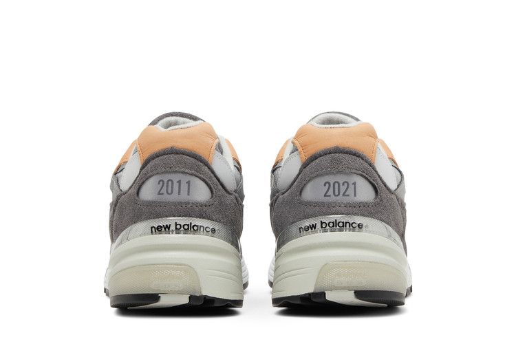 Todd Snyder x New Balance 992 Made in USA '10th Anniversary' — Grey/Tan