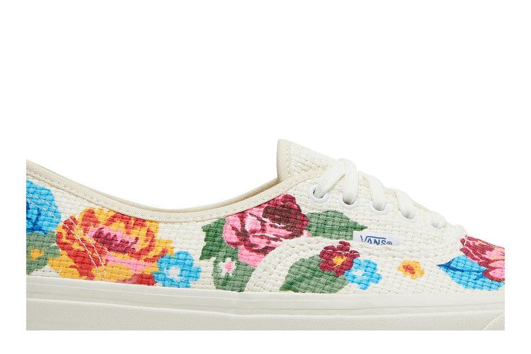 Vans Authentic 44 DX 'Anaheim Factory - Floral' — Needlepoint