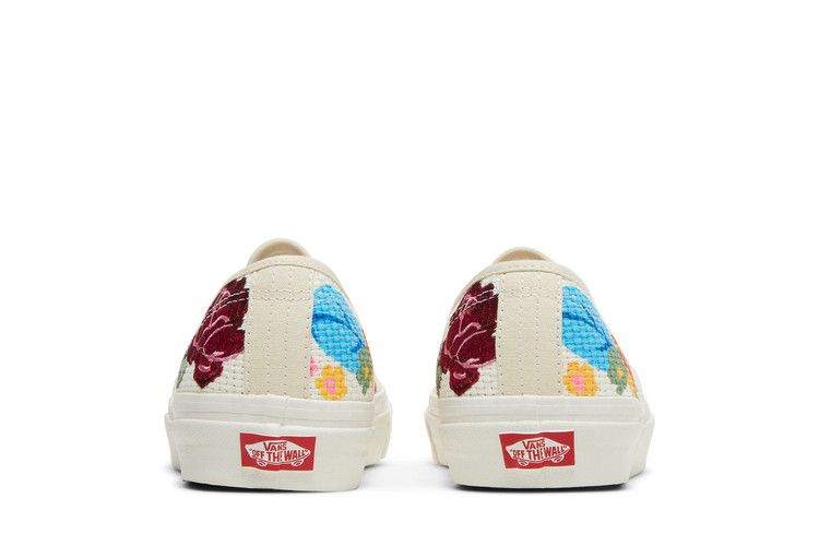 Vans Authentic 44 DX 'Anaheim Factory - Floral' — Needlepoint