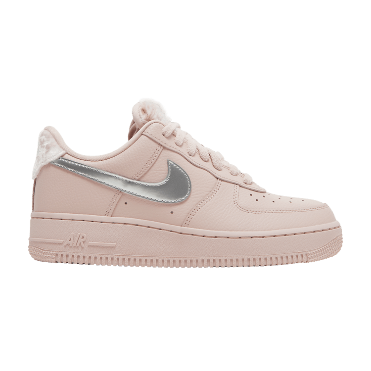 Nike Wmns Air Force 1 '07 'Faux Sherpa Fur' — Pink Oxford/Cedar/Metallic Silver