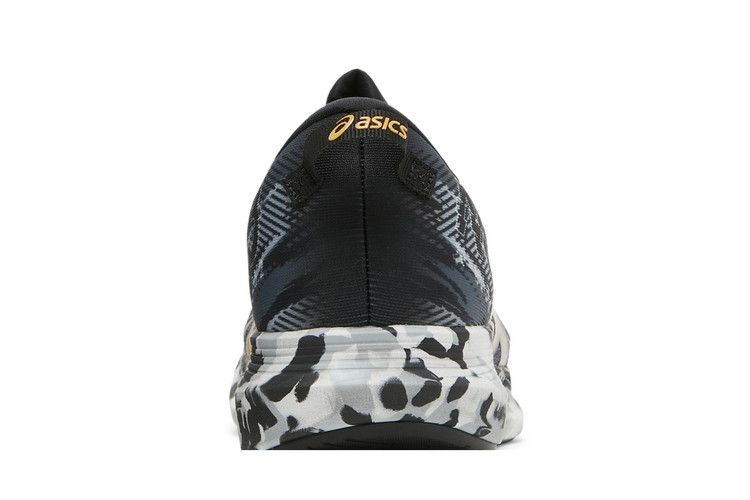 Asics Noosa Tri 13 'Black Pure Gold' — Black/Pure Gold