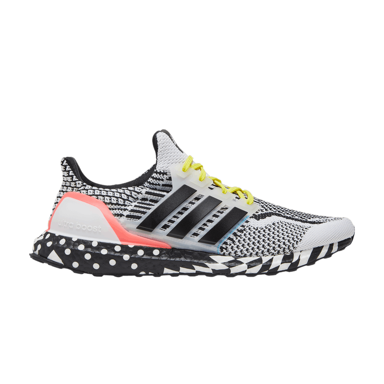 adidas UltraBoost 5.0 DNA 'Multi Pattern - White Black' — Cloud White/Core Black/Turbo