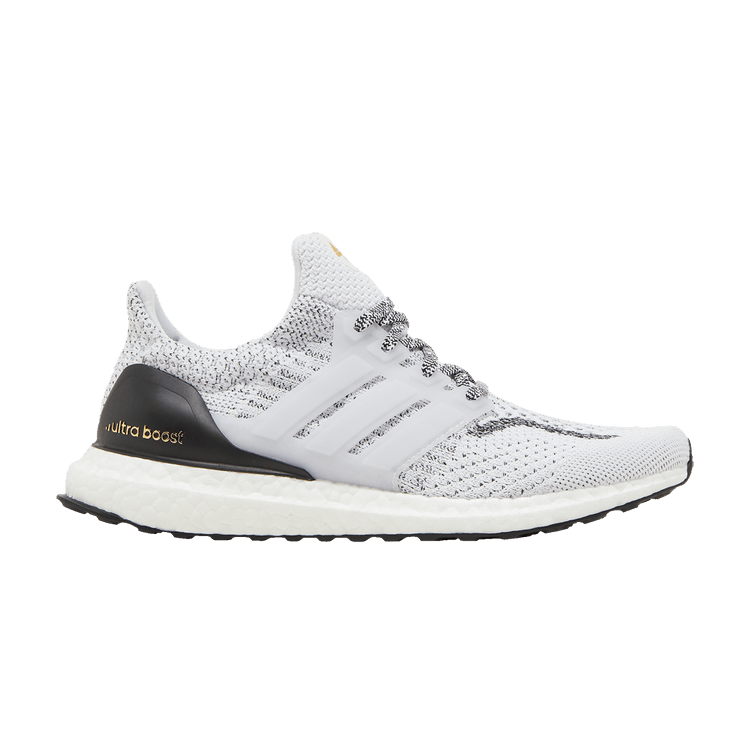 Adidas Wmns UltraBoost 5 DNA 'White Black' — Cloud White/Cloud White/Core Black