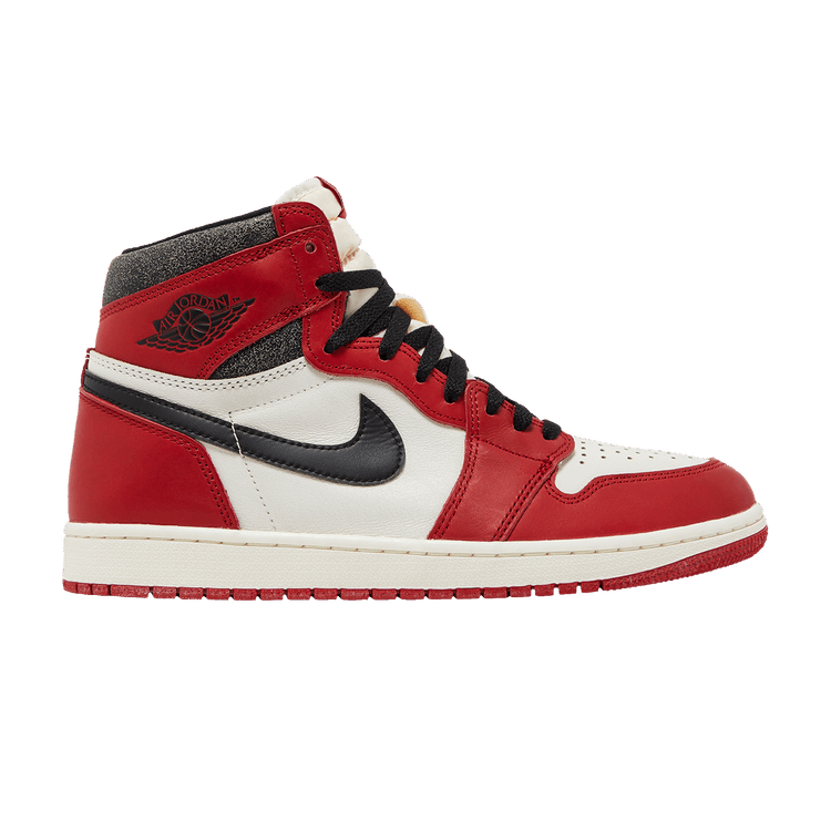 Air Jordan 1 Retro High OG 'Chicago Lost &amp; Found' — Varsity Red/Black/Sail/Muslin