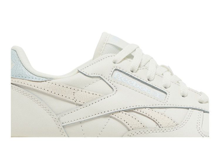 Reebok Wmns Classic Leather SP 'Chalk Glass Blue' — Chalk/Chalk/Glass Blue