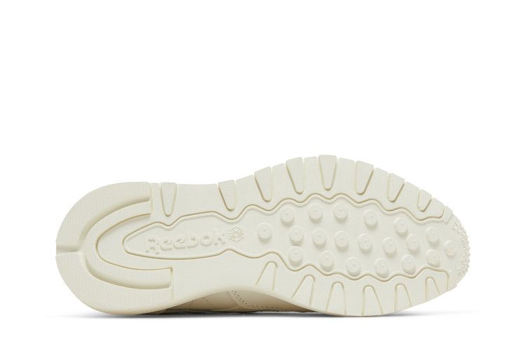 Reebok Wmns Classic Leather SP 'Chalk Glass Blue' — Chalk/Chalk/Glass Blue