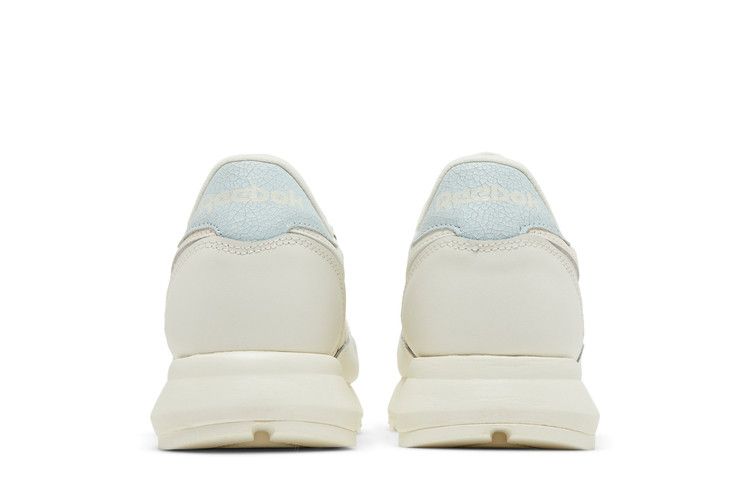 Reebok Wmns Classic Leather SP 'Chalk Glass Blue' — Chalk/Chalk/Glass Blue