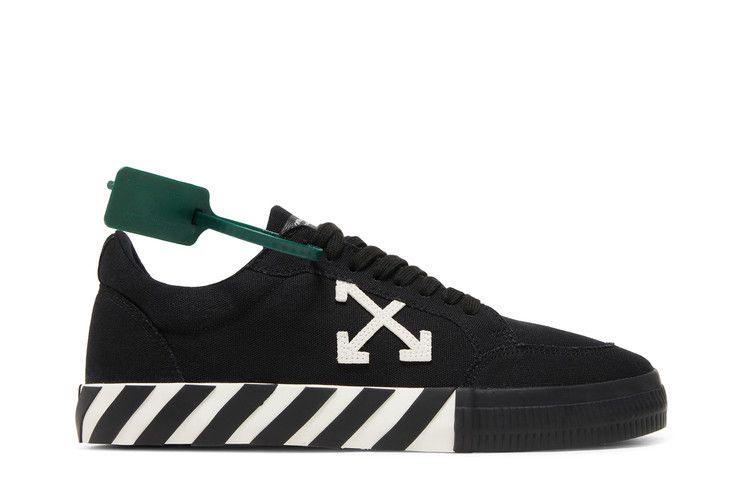 Off-White Vulc Sneaker 'Black White' — Black/White