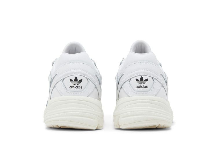adidas Wmns Astir 'Triple White' — Cloud White/Cloud White/Off White